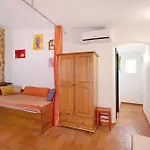 فيلة Tigonema *