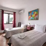 Villa Tigonema *
