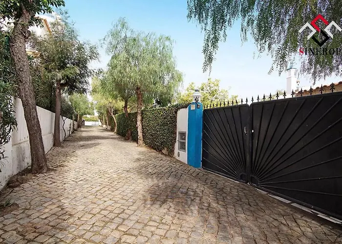 Tigonema Villa Albufeira